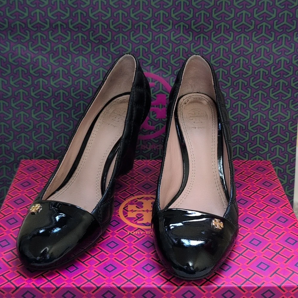 Tory Burch Claremont Black Patent Leather Quilted Wedges - Size 6.5